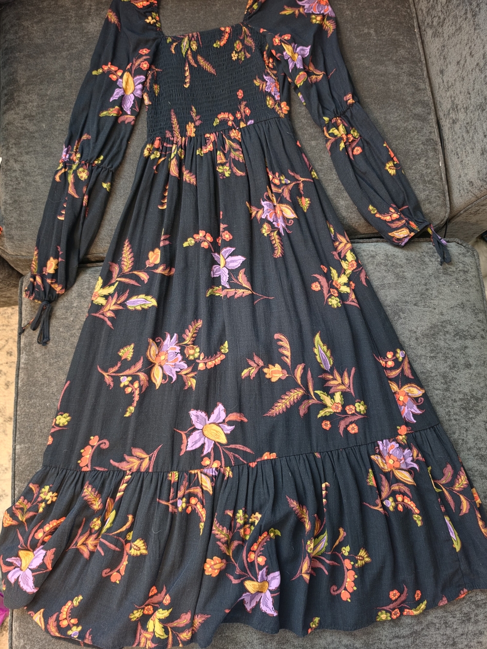 Black Floral Maxi Dress with Puff Sleeves - Picture 4 of 5